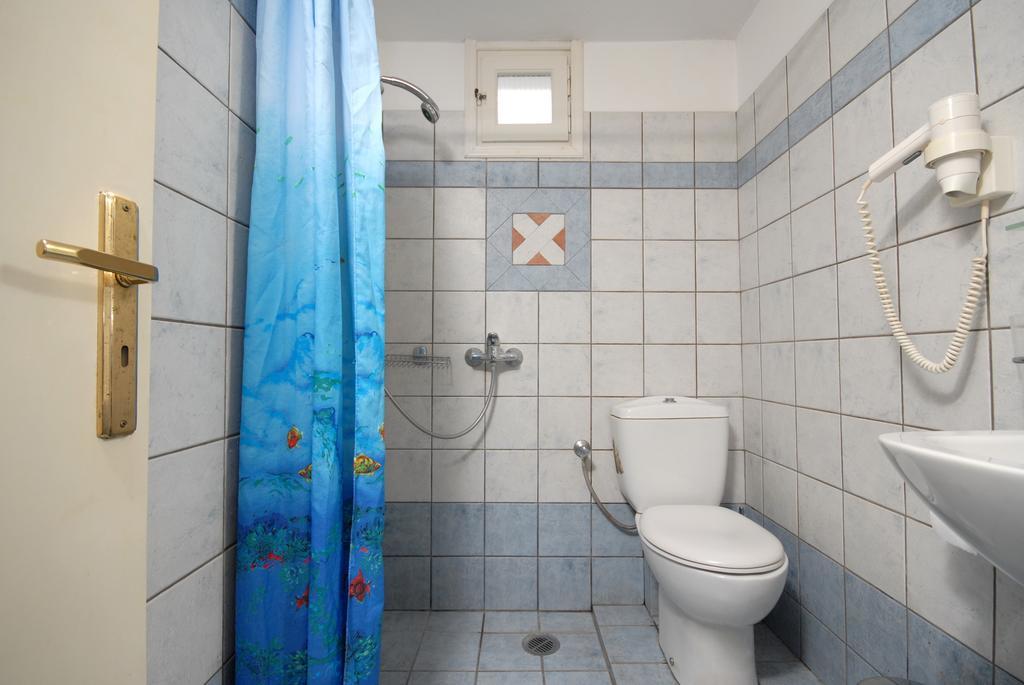 Barbouni Hotel & Studios Naxos City Bilik gambar